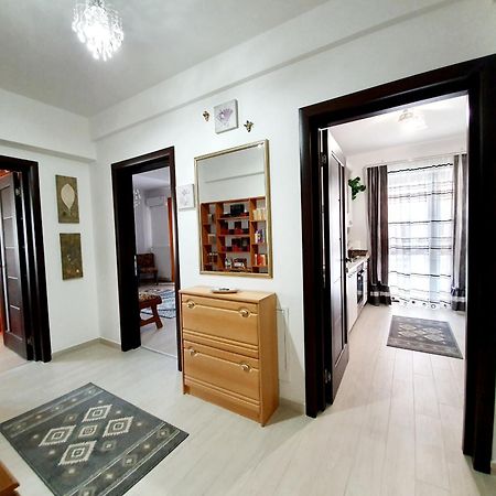 Unique Hotel Apartments ياش المظهر الخارجي الصورة