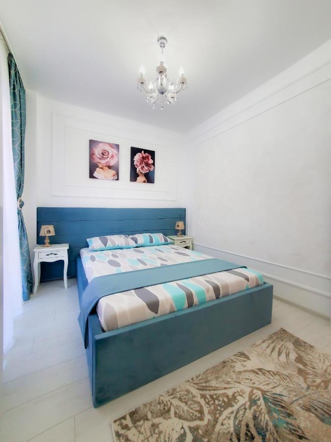 Unique Hotel Apartments ياش المظهر الخارجي الصورة