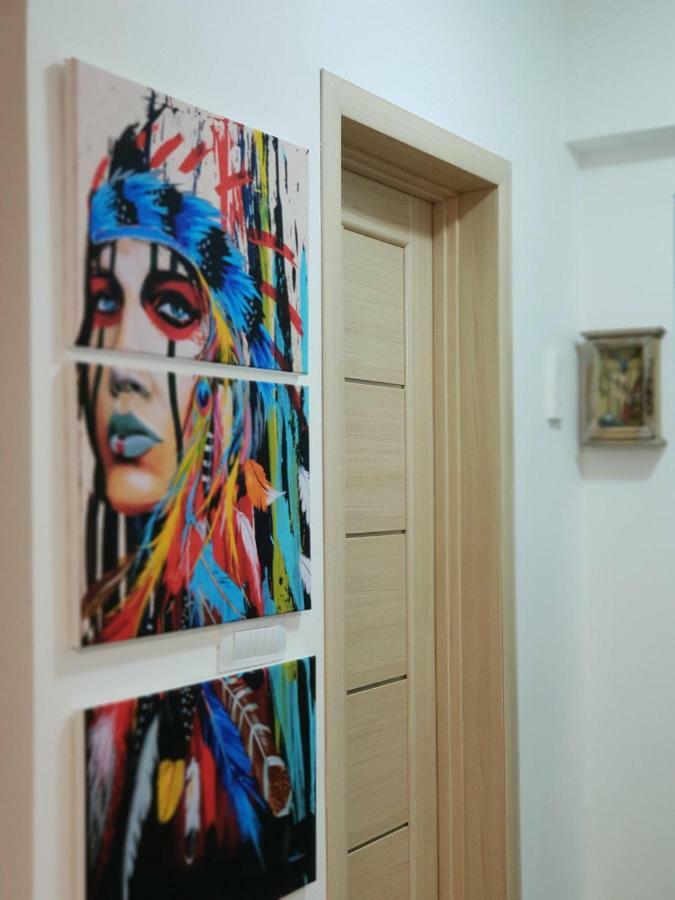 Unique Hotel Apartments ياش المظهر الخارجي الصورة