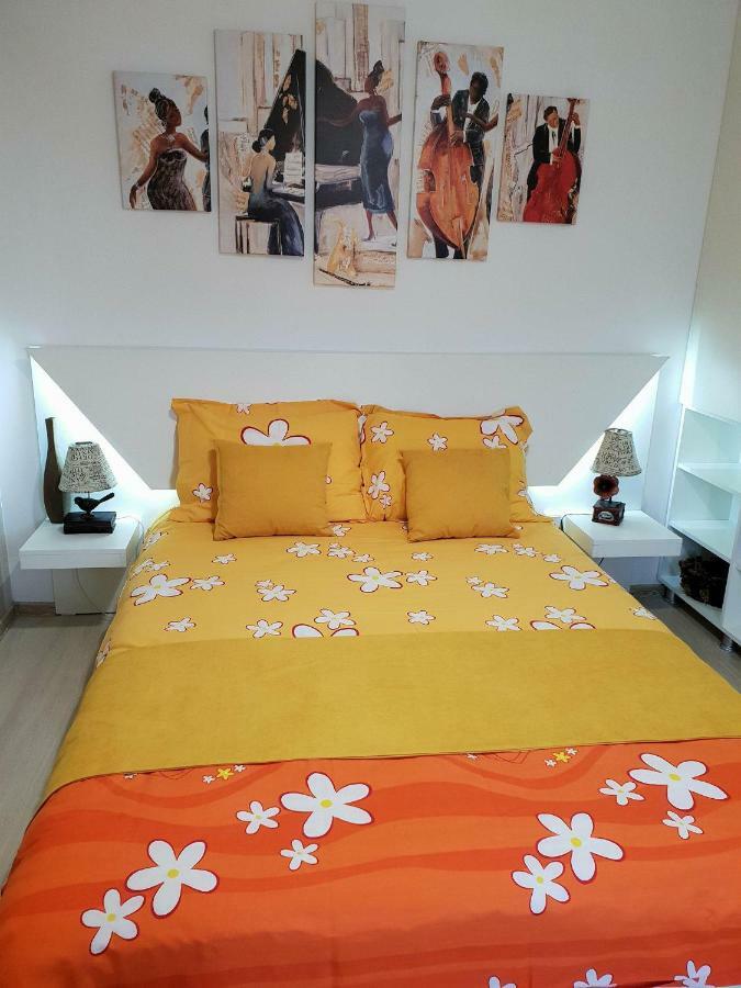 Unique Hotel Apartments ياش المظهر الخارجي الصورة
