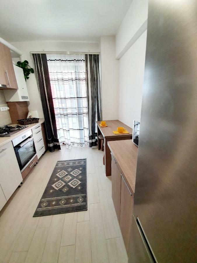 Unique Hotel Apartments ياش المظهر الخارجي الصورة