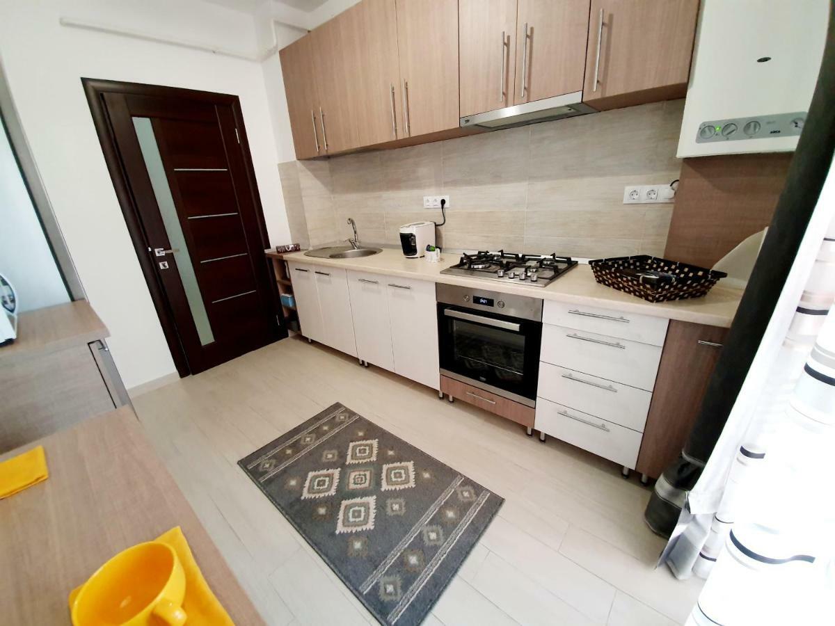Unique Hotel Apartments ياش المظهر الخارجي الصورة